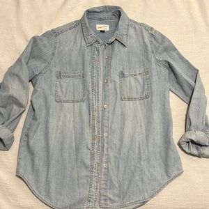 Long sleeve button down chambray shirt